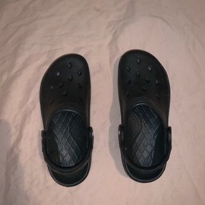 Full black “AirWalks”